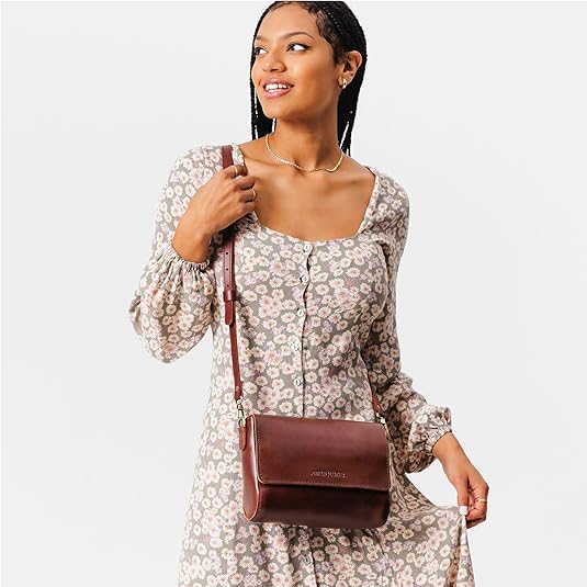 Leather Goods Metro Crossbody Bag for Women – Handmade from the Finest Full-Grain Hides