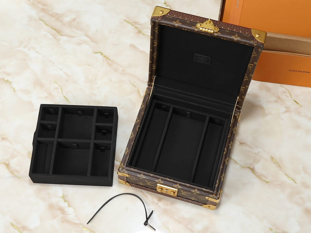 Pre-Owned LV Jewelry Box (  24 x 12.5 x 24 cm ) Best Quality