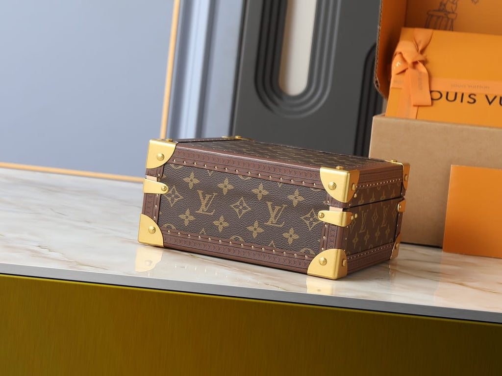 Pre-Owned LV Jewelry Box (  24 x 12.5 x 24 cm ) Best Quality