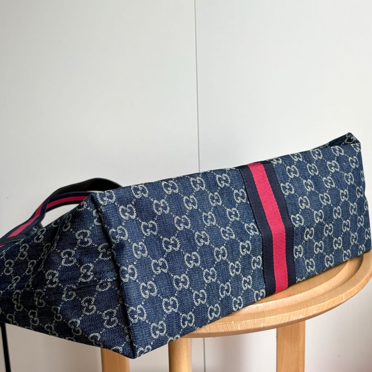 Pre-Owned Gucci Giglio Large Tote